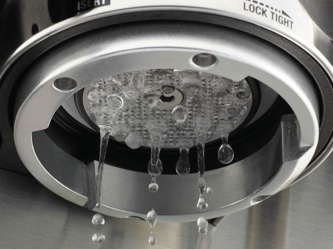 Dripping water to demonstrate cleaning process