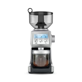 The airtight container fits perfectly under the portafilter for your convenience.