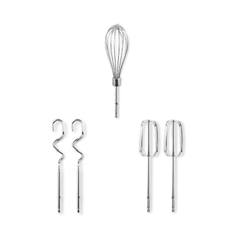 Dough hooks, stainless steel wire whisk and twin beaters