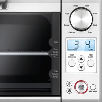 Backlit LCD display to guide you to cooking perfection