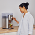 Lifestyle image (making iced tea)